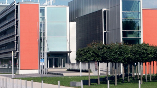 Leibniz Supercomputing Centre: A Powerful World First